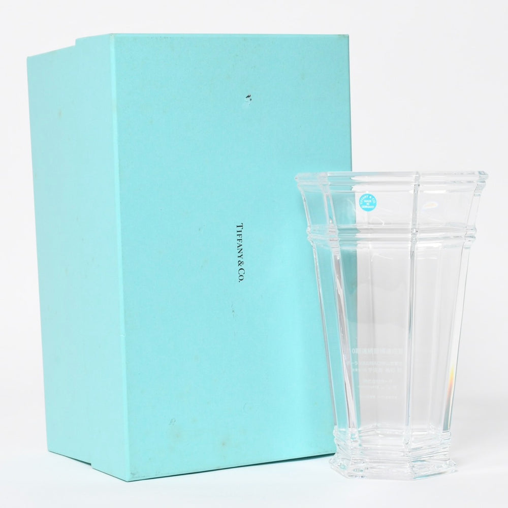 Brand new, unused TIFFANY&Co. Tiffany &amp; Co. Flower Vase, Glass, Hexagon Shape, Clear, with Company Engraving and Name, Used, 4a005293