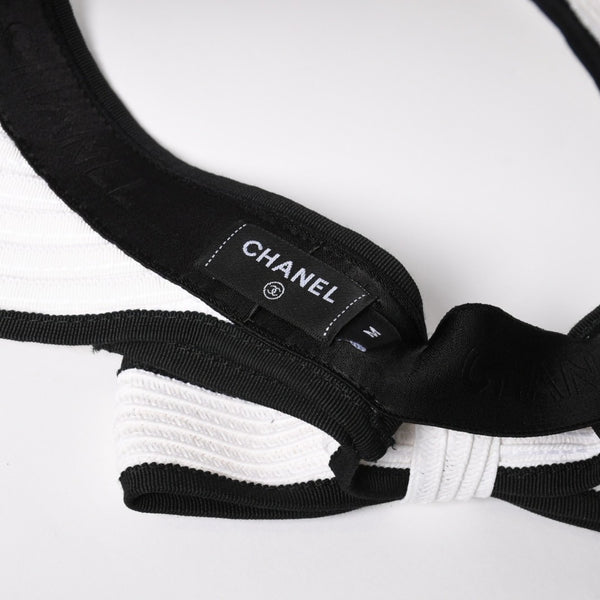 Very Good Condition CHANEL 22SS Sun Visor Hat AA8071 Size M Here Mark Ribbon Raffia Black White Used 4a005401
