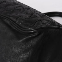 Load image into Gallery viewer, 極美品 CHROME HEARTS クロムハーツ JET SET トートバッグ ボストンバッグ クロスパッチ レザー シルバー925 ブラックロジウム 中古 4a003752