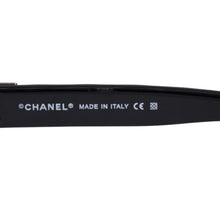 画像をギャラリービューアに読み込む, CHANEL シャネル ハーフリム サングラス アイウェア 4130-B c.127/8G サイズ56□16 135 ココマーク ラインストーン 美品 中古 4a003732