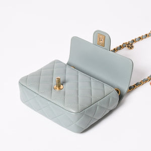 Like new CHANEL Mini Matelasse 16 S Flap S Chain Shoulder Bag AS3738 Random Number Coco Mark Lambskin Used 4a003742