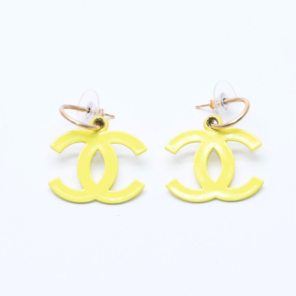 CHANEL シャネル ココマーク フープピアス 重量約5.85g 03S刻印 メタル GP ゴールド イエロー 両耳用 美品 中古 4a003746