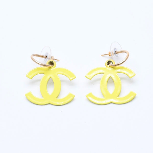 CHANEL シャネル ココマーク フープピアス 重量約5.85g 03S刻印 メタル GP ゴールド イエロー 両耳用 美品 中古 4a003746