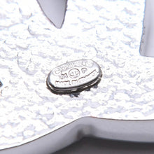 Load image into Gallery viewer, 極美品 CHANEL シャネル ココマーク ブローチ 重量約20.05g 01P刻印 メタル ラインストーン シルバー クリア 中古 4a003749