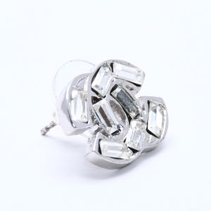 Very Good Condition CHANEL Coco Mark Earrings Weight Approximately 4.39g 01P Engraved Rhinestone Metal Silver Clear Binaural Used 4a003745