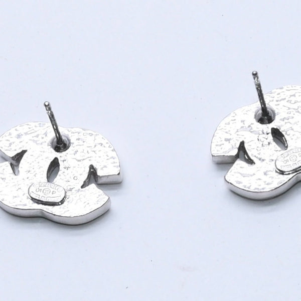 Very Good Condition CHANEL Coco Mark Earrings Weight Approximately 4.39g 01P Engraved Rhinestone Metal Silver Clear Binaural Used 4a003745