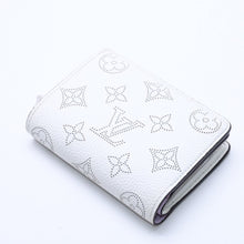 画像をギャラリービューアに読み込む, 極美品 LOUIS VUITTON ルイヴィトン 折り財布 ホワイト ブラック パープル ルイヴィトン モノグラム ポルトフォイユ クレア ホワイト パープル M80554 中古 4a004266