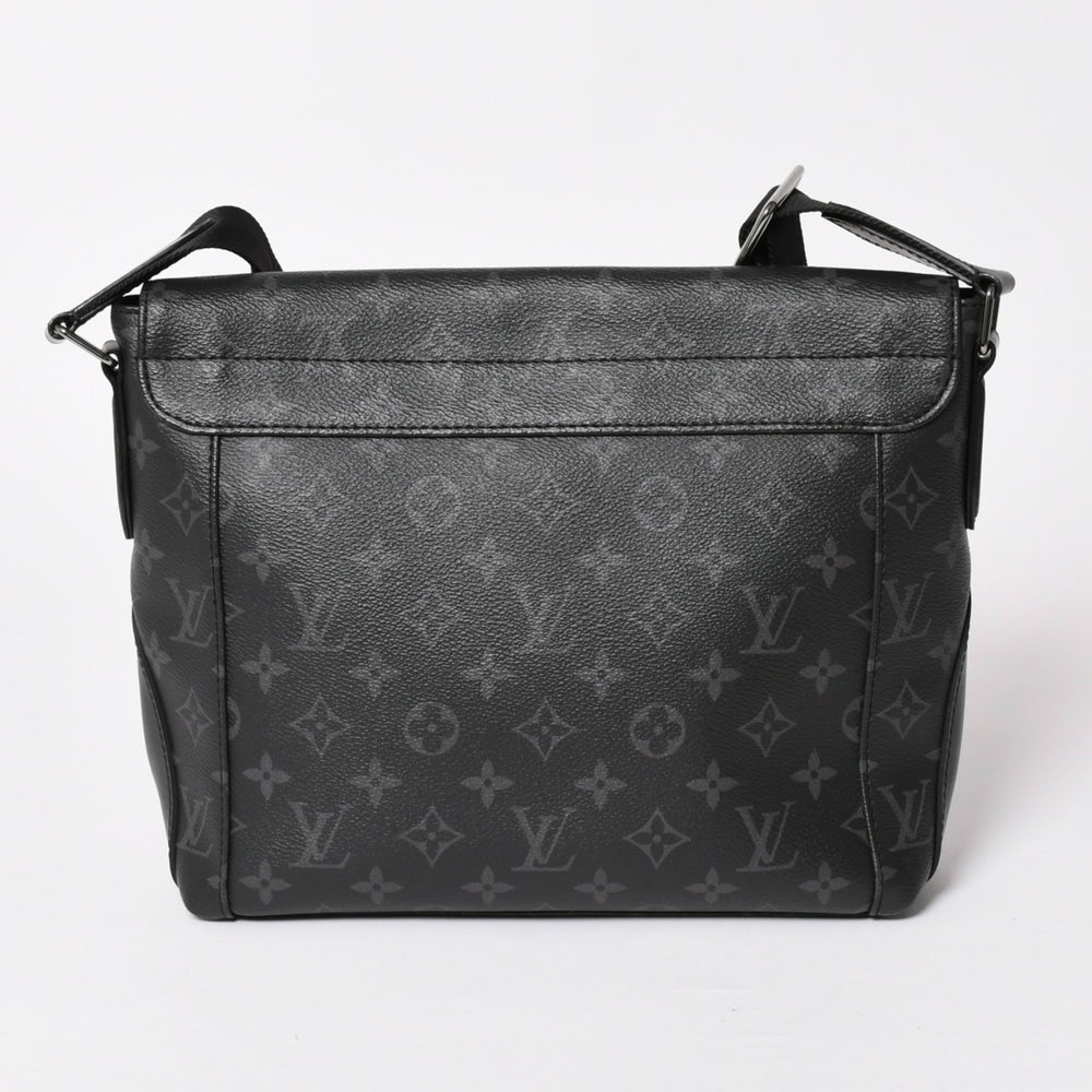 Very good condition LOUIS VUITTON Messenger PM Explorer Monogram Black Eclipse M40565 Silver hardware Used 4a003674