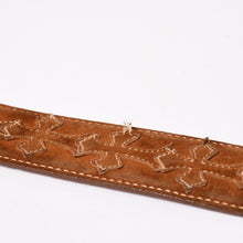 Load image into Gallery viewer, 極美品 CHROME HEARTS クロムハーツ ベルト ストラップ サイズ34 セメタリー クロスパッチ シルバー925 レザー 中古 4a003757