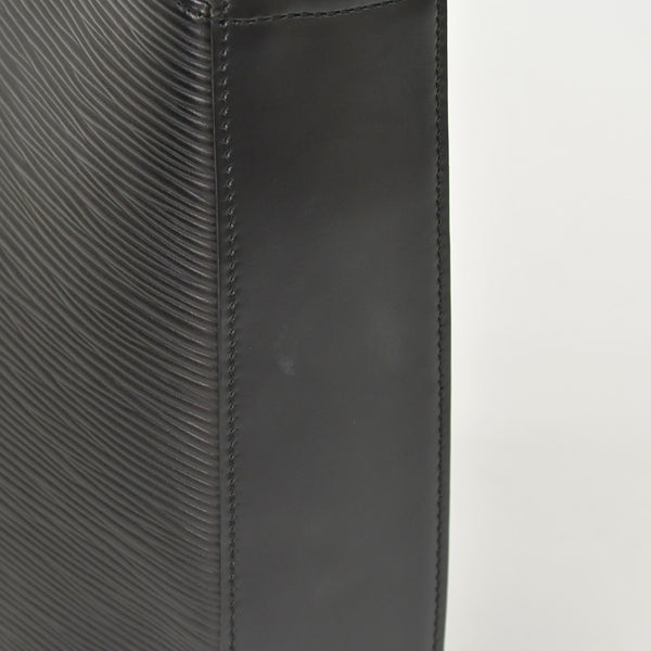 極美品 LOUIS VUITTON ルイヴィトン レヴリ ワンショルダーバッグ ハンドバッグ M52162 ブラック エピレザー 中古 4a003500