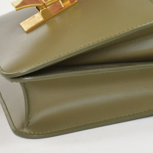 CELINE セリーヌ フィービー期 クラシック ボックス レザー ショルダーバッグ カーキ グリーン ゴールド金具 レザー 美品 中古 4a003688