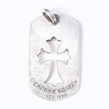Load image into Gallery viewer, CHROME HEARTS クロムハーツ D TAG LRG CROSS DAGG カットアウトクロス クロスラージドッグタグ 重量約17.5g シルバー925 美品 中古 4a001536