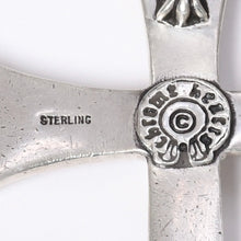Load image into Gallery viewer, 極美品 CHROME HEARTS クロムハーツ CH CRS LG &amp; No5 DGGR ラージクロス ダガー キーリング 重量約52.0g 中古 4a003786