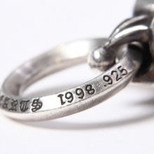 Load image into Gallery viewer, CHROME HEARTS クロムハーツ LIPS TONGUE リップ＆タン ペンダントトップ 重量約43.5 シルバー925 美品 中古 4b003788