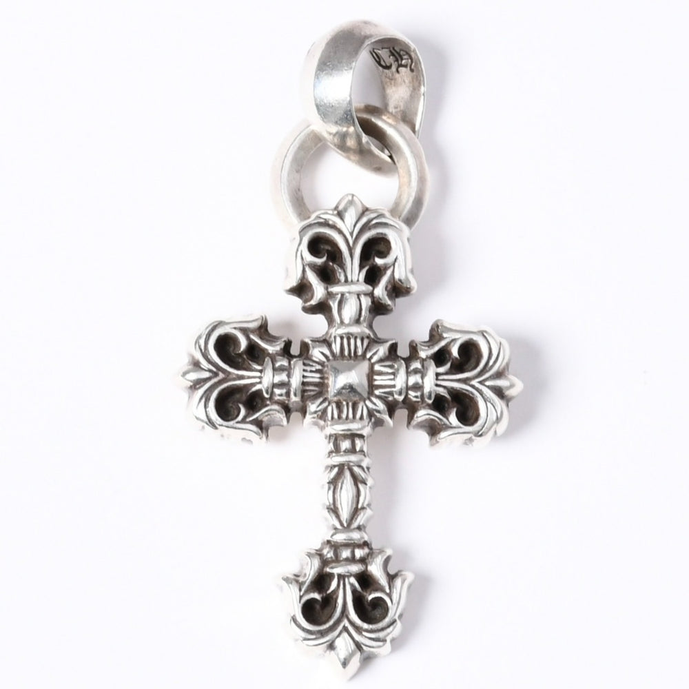 Very good condition CHROME HEARTS PNDT CH CRS SML W/ATTACHED BALE Filigree cross pendant top bail Weight approx. 24.3g Used 4a003790