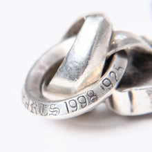 Load image into Gallery viewer, 極美品 CHROME HEARTS クロムハーツ PNDT CH CRS SML W/ATTACHED BALE フィリグリークロス ペンダントトップ ベイル 重量約24.3g 中古 4a003790