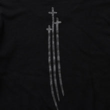 Load image into Gallery viewer, 極美品 CHROME HEARTS クロムハーツ RS3クロス クルーネック スクロールラベル スウェット ブラック 中古 4a003781