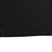 Load image into Gallery viewer, CHROME HEARTS クロムハーツ ホノルル限定 バックスクロールロゴ ロングスリーブTシャツ ハイビスカス スクロールラベルロゴ ブラック ロンT 長袖Tシャツ ブラック Lサイズ 美品 中古 4a003777