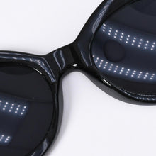 Load image into Gallery viewer, 極美品 VERSACE ヴェルサーチ サングラス アイウェア MOD.418/C メデューサ ブラック ゴールド 中古 4a003718