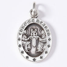 Load image into Gallery viewer, CHROME HEARTS クロムハーツ ANGEL MEDAL OVAL オーバルエンジェルメダル ペンダントトップ 重量7.36g シルバー925 美品 中古 4a003801