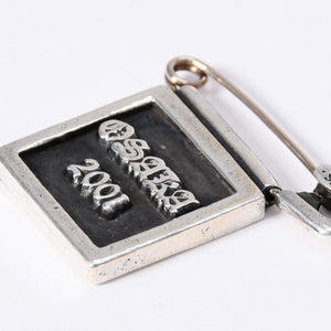 CHROME HEARTS FRAMED SAFETY PIN OSAKA Safety pin Osaka limited frame Weight approx. 8.76g Silver 925 Good condition Used 4a003796