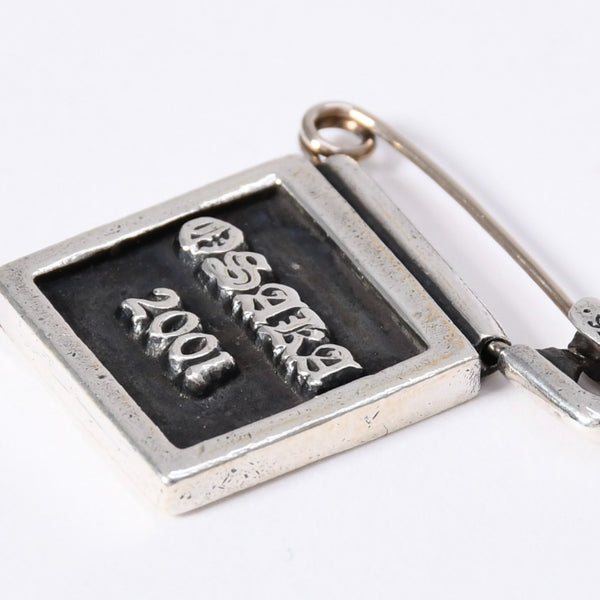 CHROME HEARTS FRAMED SAFETY PIN OSAKA Safety pin Osaka limited frame Weight approx. 8.76g Silver 925 Good condition Used 4a003796