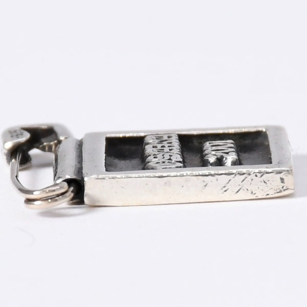 CHROME HEARTS FRAMED SAFETY PIN OSAKA Safety pin Osaka limited frame Weight approx. 8.76g Silver 925 Good condition Used 4a003796