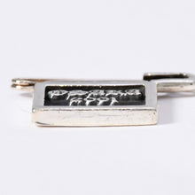 Load image into Gallery viewer, CHROME HEARTS クロムハーツ FRAMED SAFETY PIN OSAKA セーフティピン 大阪限定フレーム 重量約8.76g シルバー925 美品 中古 4a003796