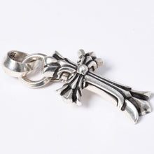 Load image into Gallery viewer, 極美品 クロムハーツ CBL CH CROSS SML W/ATTACHED BALE ベイル付きダブルCHクロス ペンダントトップ 重量約22.9g 中古 4a003789