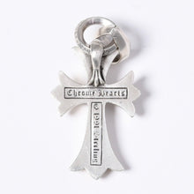 Load image into Gallery viewer, 極美品 CHROME HEARTS クロムハーツ CH CRS SML W/BALE スモールCHクロス Wベイルペンダントトップ チャーム 重量約23.0g 中古 4a003787