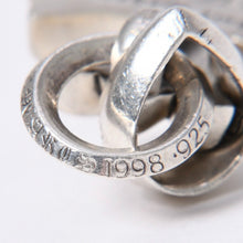 Load image into Gallery viewer, 極美品 CHROME HEARTS クロムハーツ CH CRS SML W/BALE スモールCHクロス Wベイルペンダントトップ チャーム 重量約23.0g 中古 4a003787