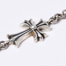 Load image into Gallery viewer, 極美品 CHROME HEARTS クロムハーツ タイニーCHクロス ブレスレット タイニーCHクロス シルバー925 NEチェーン 12.4g 中古 4a003804