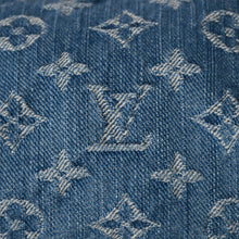 Load image into Gallery viewer, 極美品 LOUIS VUITTON ルイヴィトン ポシェット ヒルズ ハンドバッグ M82949 モノグラム デニム インディゴブルー ゴールド金具 中古 4a003826