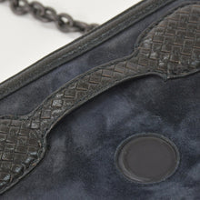 Load image into Gallery viewer, 極美品 BOTTEGAVENETA ボッテガヴェネタ イントレチャート リアルト チェーン ショルダーバッグ B04071545F ブラック 中古 4a003824