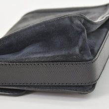 Load image into Gallery viewer, 極美品 BOTTEGAVENETA ボッテガヴェネタ イントレチャート リアルト チェーン ショルダーバッグ B04071545F ブラック 中古 4a003824