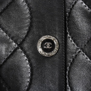 極美品 CHANEL シャネル マトラッセ ノーカラー仕様ブラックレザージャケット ラムスキン ココマーク アウター 50サイズ P72638 中古 4a003769
