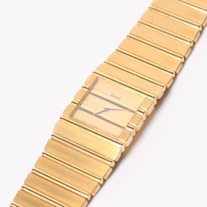 Piaget ピアジェ POLO ポロ 腕時計 7131C701 重量約146.35g K18YG 750刻印 クォーツ ゴールド文字盤 ガラスキズ 美品 中古 4a003590
