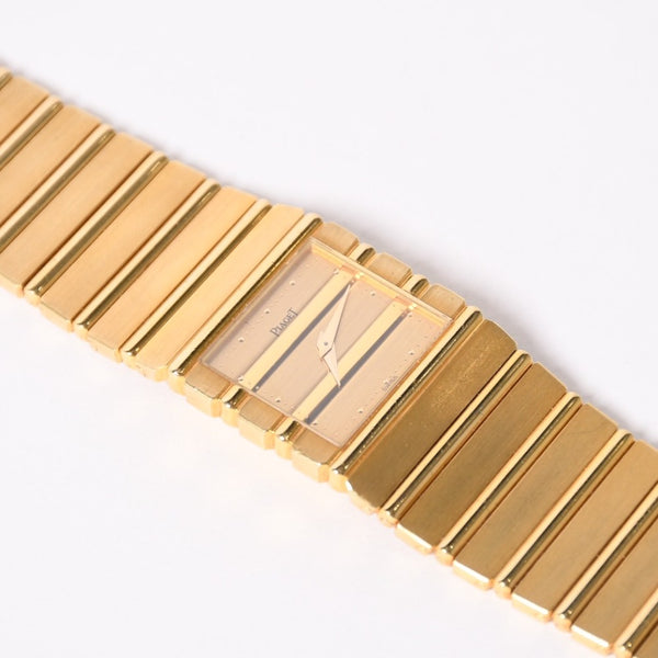 Piaget ピアジェ POLO ポロ 腕時計 7131C701 重量約146.35g K18YG 750刻印 クォーツ ゴールド文字盤 ガラスキズ 美品 中古 4a003590