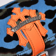Load image into Gallery viewer, 極美品 CHROME HEARTS クロムハーツ 時計ケース ハラコ レザー ブルー オレンジ セメタリーパッチ 中古 4a003829