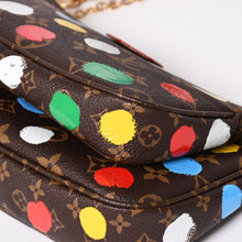 画像をギャラリービューアに読み込む, 極美品 LOUIS VUITTON ルイヴィトン 草間彌生 ミュルティ ポシェット アクセソワール M46385 モノグラムキャンバス マルチカラー 中古 4a003834