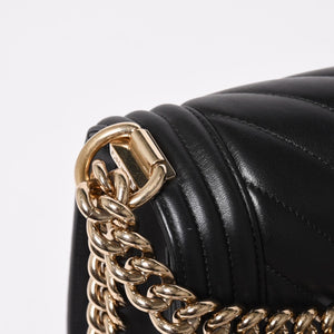 極美品 CHANEL シャネル ボーイシャネル チェーンショルダーバッグ 27番台 V字ステッチ シェブロン ココマーク ラムスキン ブラック 2way ゴールド金具 中古 4a003663