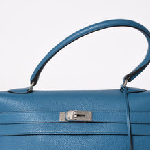 Load image into Gallery viewer, 極美品 HERMES エルメス SHOULDER KELLY ショルダーケリー ショルダーバッグ トリヨンクレマンス ブルージーン シルバー金具 □P刻印 中古 4a003833