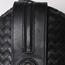 画像をギャラリービューアに読み込む, BOTTEGA VENETA ボッテガヴェネタ イントレチャート ボストンバッグ レザー 2WAY ブラック 美品 中古 4a003838