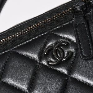 Very Good Condition CHANEL SO BLACK Vanity Chain Shoulder Bag AP2199 Random Number Coco Mark Used 4a003839