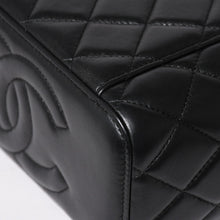 画像をギャラリービューアに読み込む, 極美品 CHANEL シャネル SO BLACK ソーブラック ヴァニティ チェーンショルダーバッグ AP2199 ランダム番台 ココマーク 中古 4a003839