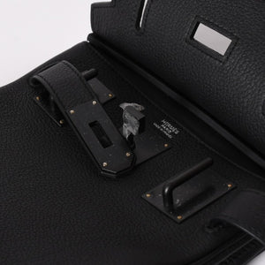 New and unused Hermes Kelly Akkad PM W engraved one shoulder bag black so black monochrome hardware used 4a003843