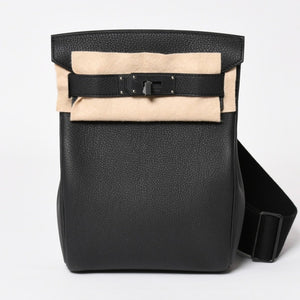 New and unused Hermes Kelly Akkad PM W engraved one shoulder bag black so black monochrome hardware used 4a003843