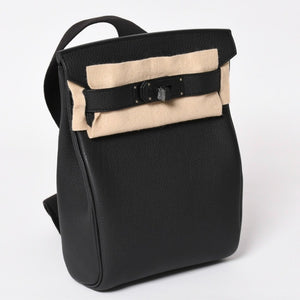 New and unused Hermes Kelly Akkad PM W engraved one shoulder bag black so black monochrome hardware used 4a003843