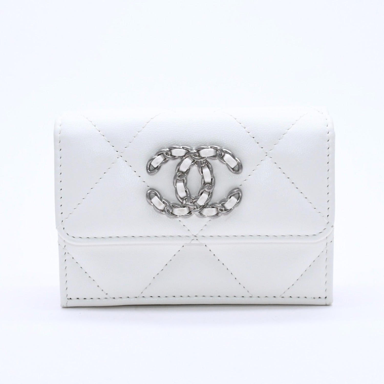シャネル　三つ折り財布　ヴィンテージ CHANEL – タグ 