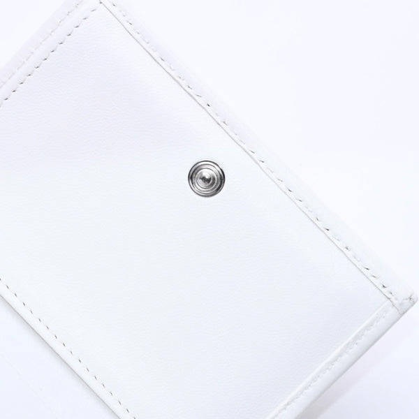 極美品 CHANEL シャネル CHANEL 19 スモールフラップウォレット 三つ折り財布 AP1064 32番台 ココマーク ラムスキン ホワイト 中古 4a003636